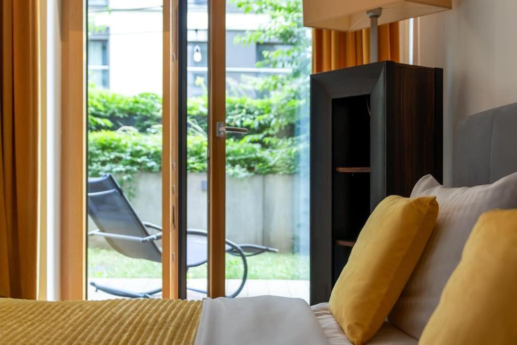 Mennica - Two Bedroom With Terrrace&144 Apartament *